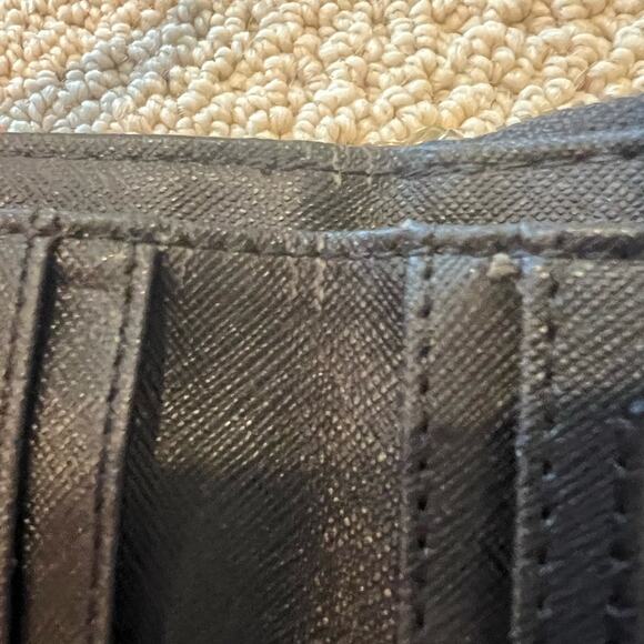 Fossil Women’s Evelyn Zip Bifold Python, Faux Leather, Grey - Picture 8 of 8